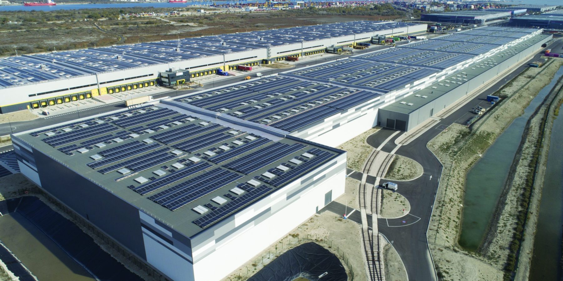 centrale solaire sur Bâtiment WLIFE - Urbasolar